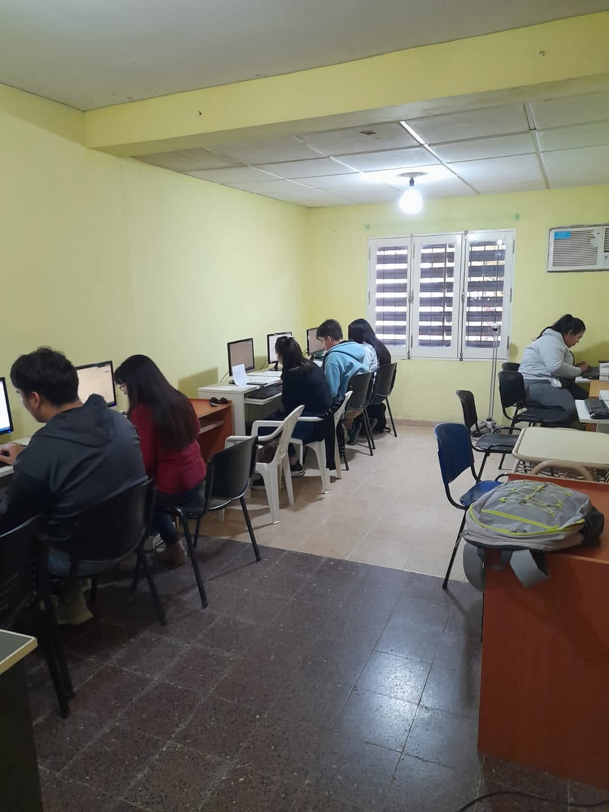 COMENZARON HOY LAS INSCRIPCIONES EN LA ESCUELA N&deg; 30: HAY 24 CURSOS Y LAS CLASES INICIAN EL 16 DE MARZO