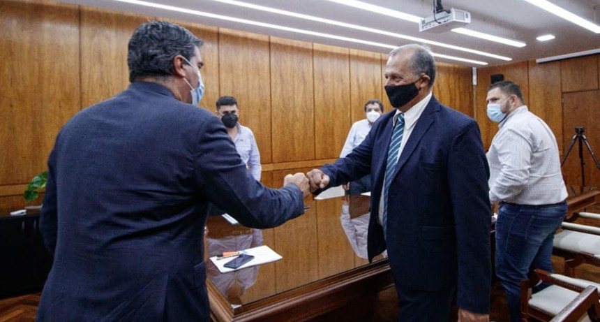 Villa &Aacute;ngela: EL INTENDENTE PAPP GESTIONA NUEVAS OBRAS CON EL GOBIERNO PROVINCIAL