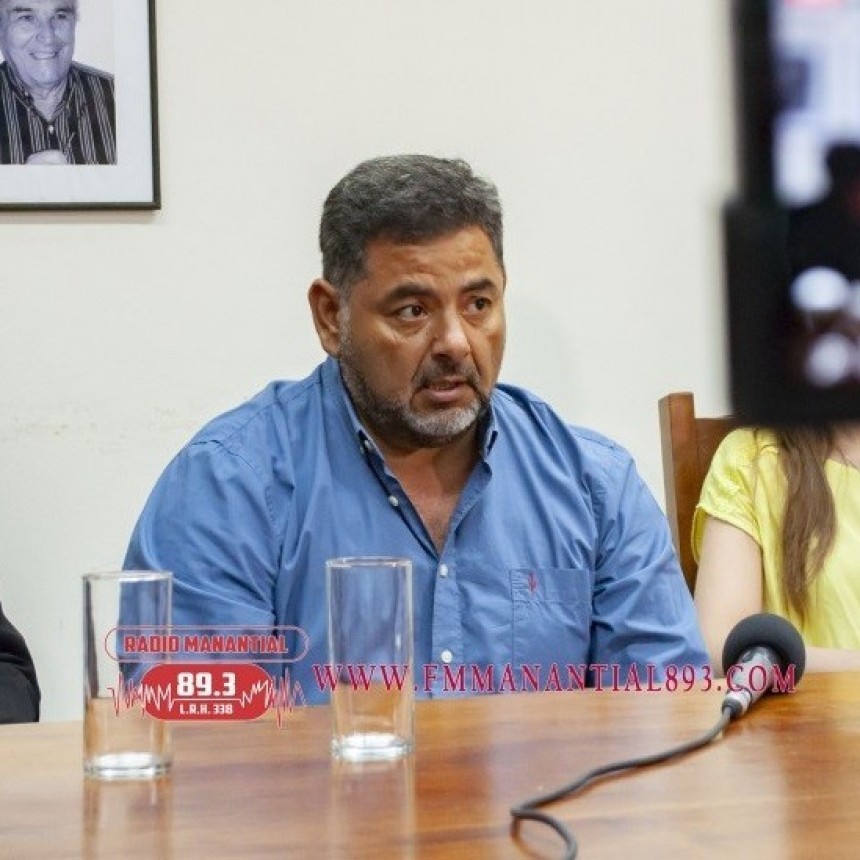 Villa &Aacute;ngela: GUSTAVO PORRO | FRI. VA Y SOC. RURAL: &ldquo;dos millones que pagaron ayer a SECHEEP,  con aportes de los dirigentes y usuarios porque sino se quedaban sin servicio de energ&iacute;a el&eacute;ctrica&rdquo;