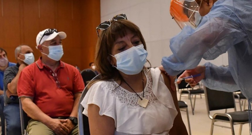 C&oacute;rdoba autoriz&oacute; que farmacias vacunen contra el Covid-19