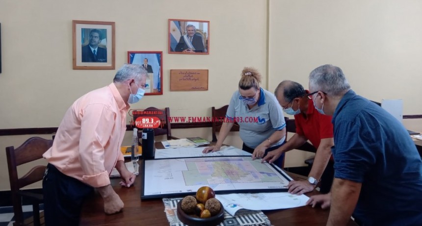 Villa &Aacute;ngela: EL MUNICIPIO COORDINA TAREAS CON S.E.CH.E.E.P Y S.A.M.E.E.P PARA AYUDAR A MEJORAR LOS SERVICIOS EN LA LOCALIDAD   