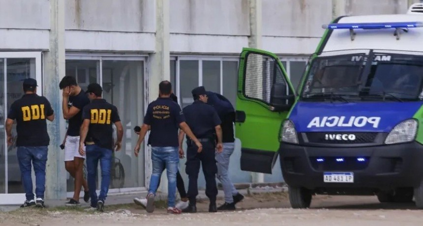 Crimen de Fernando B&aacute;ez Sosa: Los Ocho Rugbiers Fueron Trasladados a Dolores a la Espera del Juicio del A&ntilde;o