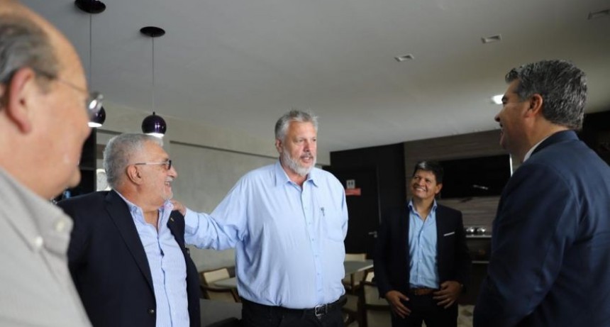 MISI&Oacute;N COMERCIAL: EN BRASIL, CAPITANICH PRESENT&Oacute; LAS VENTAJAS DE CHACO PARA ATRAER NUEVAS INVERSIONES