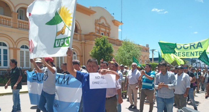 Villa &Aacute;ngela: PARO DE LA CGT | Enrique Silva &ldquo;Es una ley que nos quiere arrebatar derechos y viene por todo&rdquo;