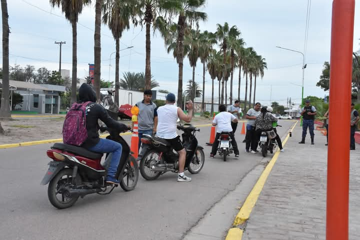 Villa Ángela: EL MUNICIPIO REALIZA OPERATIVOS INTENSIVOS DE CONTROL DE MOTOCICLETAS