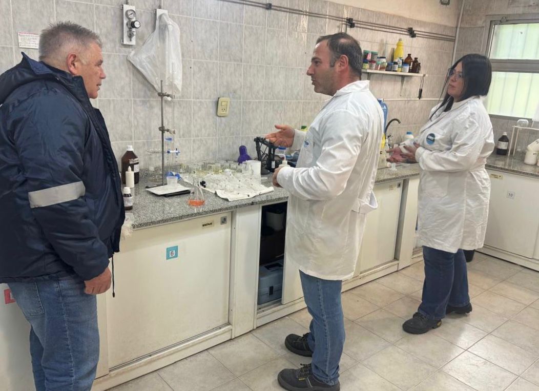 SÁENZ PEÑA Y VILLA ÁNGELA: SAMEEP LLEVA TRANQUILIDAD SOBRE LA CALIDAD DEL AGUA POTABLE