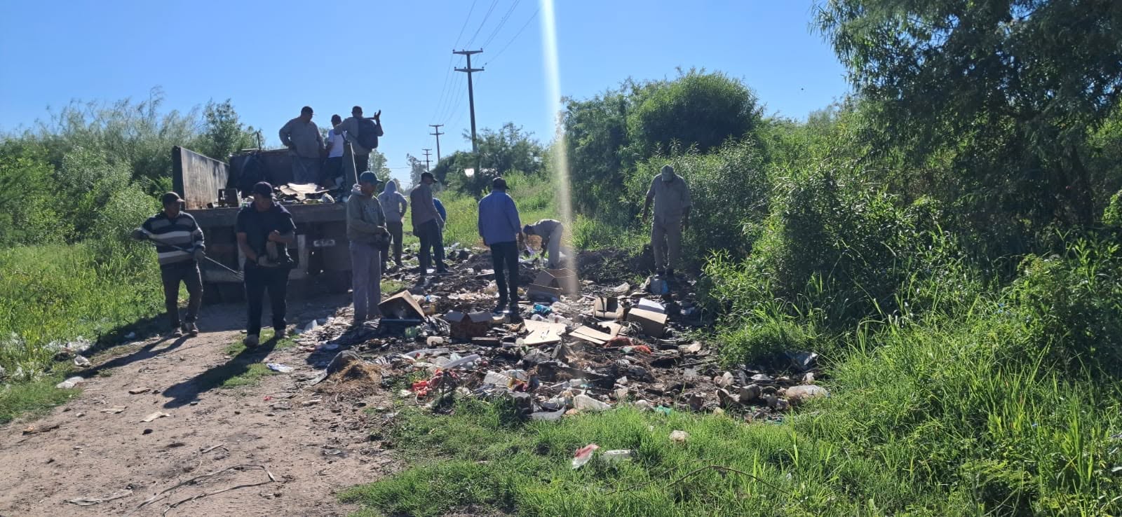 MEDIO AMBIENTE REFUERZA CONTROLES Y APLICARÁ SEVERAS MULTAS POR ARROJO ILEGAL DE RESIDUOS