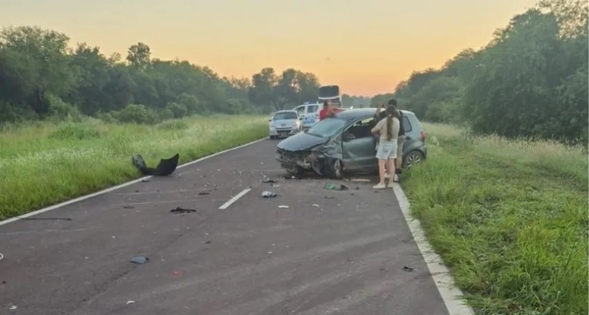 Un motociclista murió tras chocar contra un auto en la Ruta 95