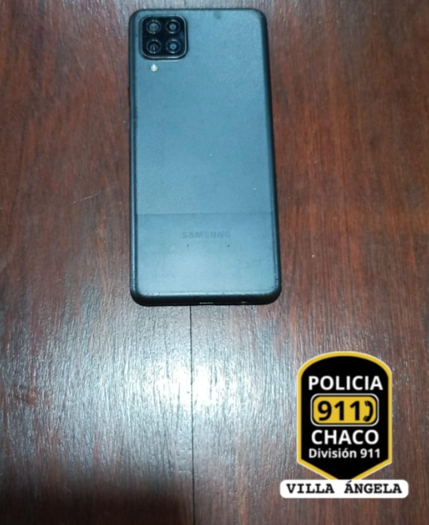 VILLA ÁNGELA: ESCLARECIDO: RECUPERARON UN CELULAR Y HAY UN JOVEN APREHENDIDO