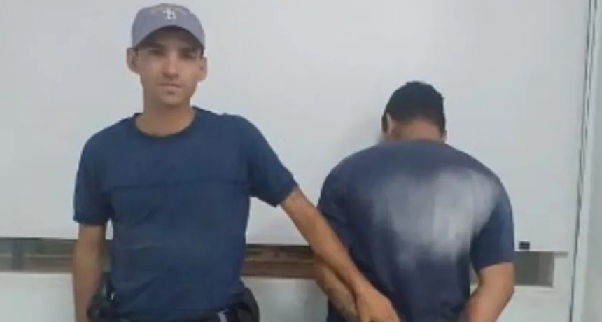 Arrestaron a un hombre por exhibicionismo frente a dos menores