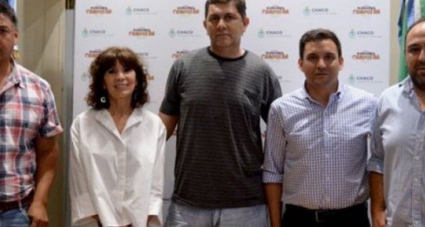 Loter&iacute;a Chaque&ntilde;a y el Club Alvear de Villa &Aacute;ngela proyectaron obras