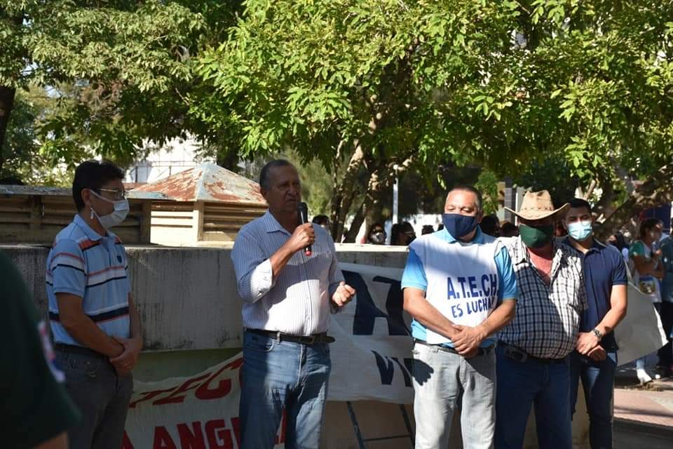 Villa Ángela: EL INTENDENTE PAPP RECIBIÓ PETITORIO DE DOCENTES Y ABOGÓ POR UNA PRONTA SOLUCIÓN DEL CONFLICTO