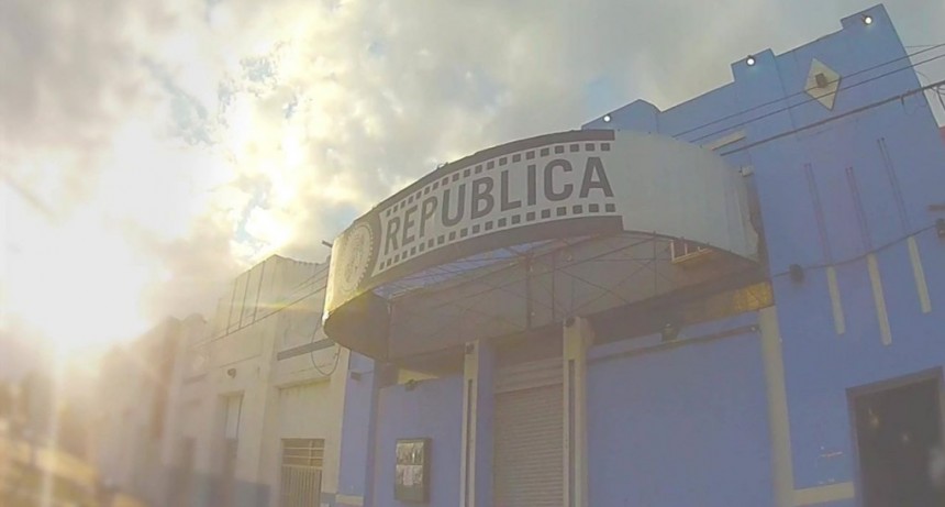 LUIS VICENT&Iacute;N | ESTE FIN DE SEMANA REABRE EL CINE REP&Uacute;BLICA EN VILLA &Aacute;NGELA: &ldquo;con burbujas de 4 o menos personas y con butacas vac&iacute;as alrededor&rdquo;