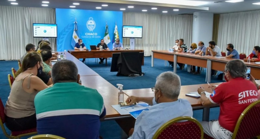 Gobierno reuni&oacute; a gremios docentes pero no discutieron montos