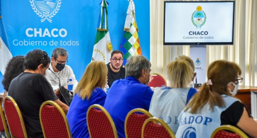 El Gobierno calific&oacute; su propuesta a docentes como "superadora" y busca garantizar los 190 d&iacute;as de clases