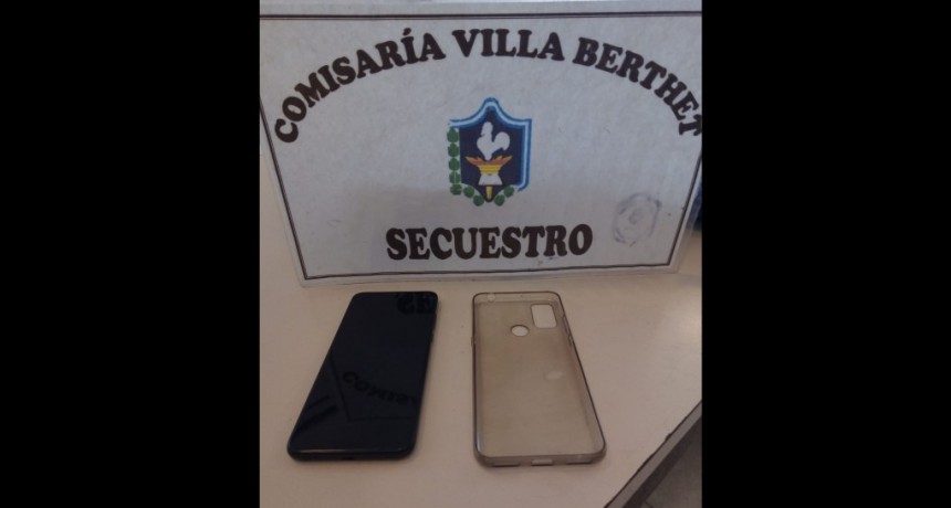 Villa Berthet: RECUPERAN UN TELEFONO CELULAR | DOS MENORES FUERON DEMORADOS