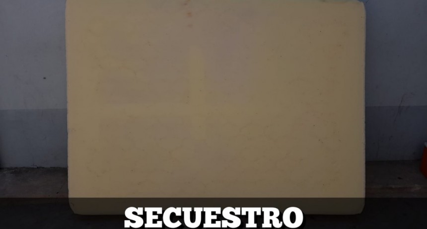 Villa Berthet: PERSONAL POLICIAL LOGR&Oacute; RECUPERAR UN COLCH&Oacute;N ROBADO