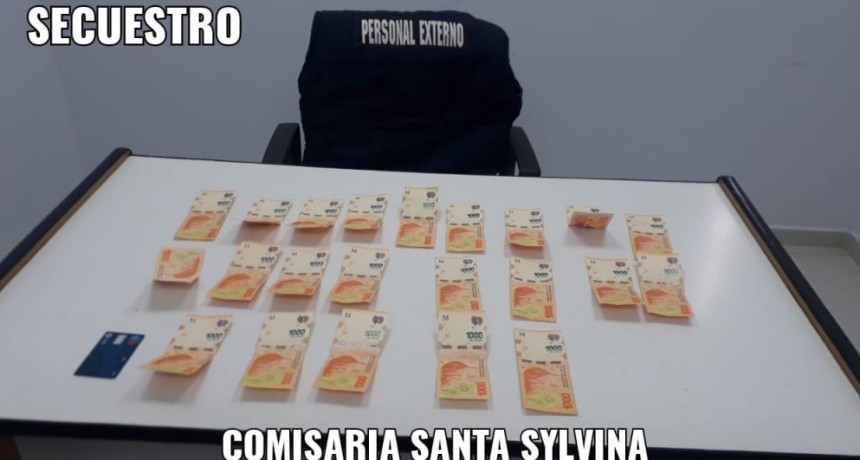 Santa Sylvina: PERSONAL POLICIAL RECUPER&Oacute; UNA TARJETA DE ASIGNACI&Oacute;N POR HIJO QUE HAB&Iacute;A SIDO SUSTRAIDA Y UTILIZADA