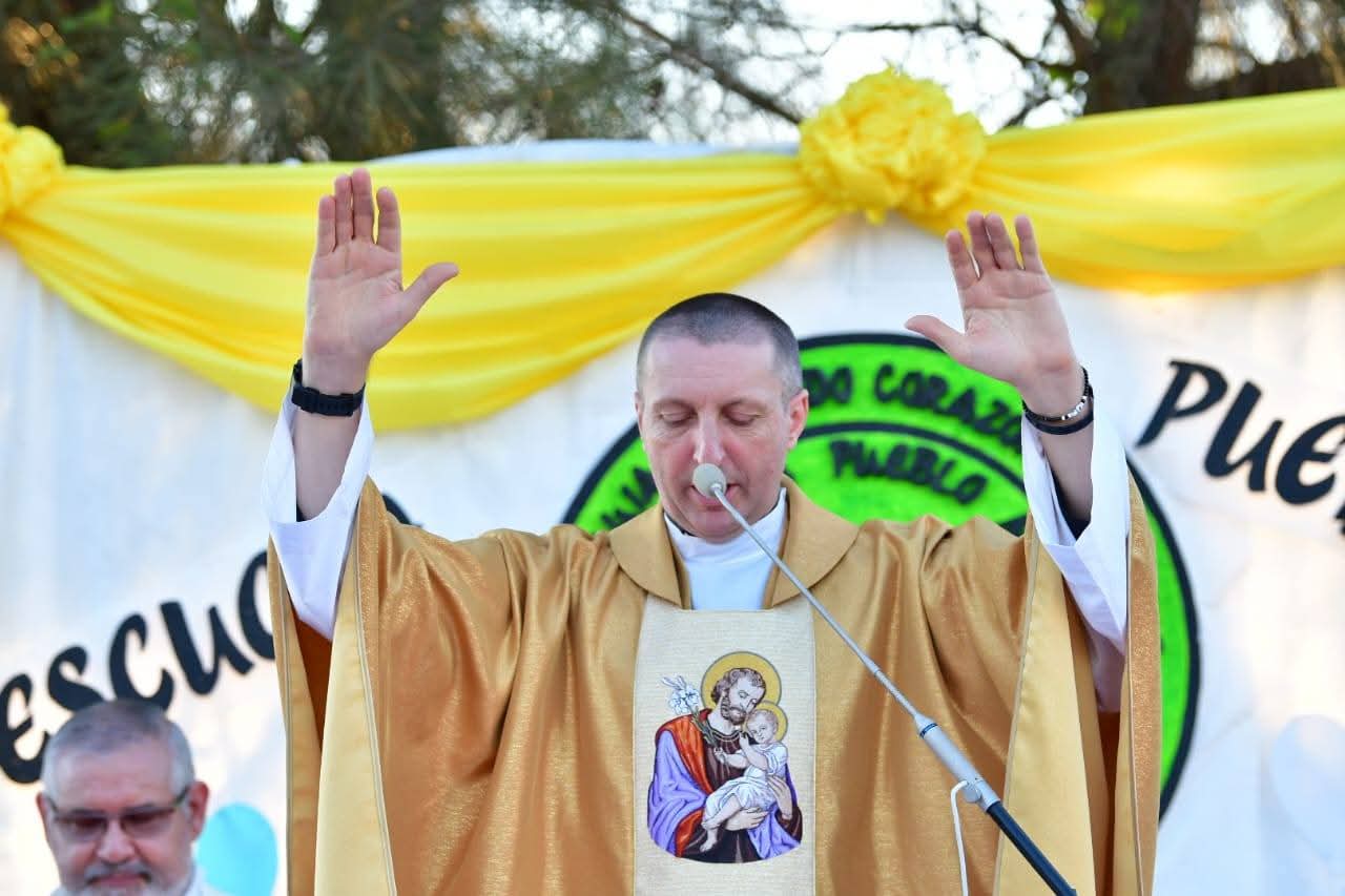 VILLA ÁNGELA: CASI 2000 HOGARES VISITADOS EN LA MISIÓN