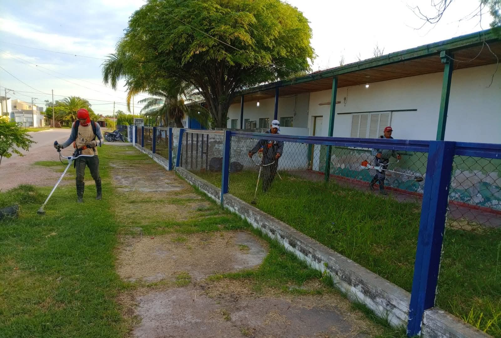 EL MUNICIPIO AVANZA CON LOS OPERATIVOS DE MANTENIMIENTO, LIMPIEZA Y ASISTENCIA EN DIVERSOS BARRIOS