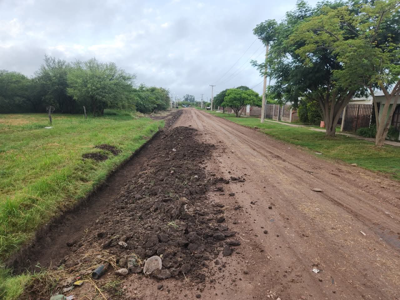 EL MUNICIPIO FINALIZÓ LOS TRABAJOS DE MANTENIMIENTO EN EL BARRIO 75 VIVIENDAS