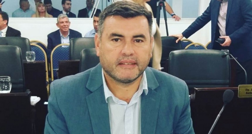 "Capitanich habla de telemedicina y en el Hospital los pacientes est&aacute;n tirados"