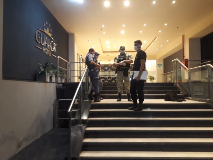 Operativo de prevenci&oacute;n en hotel c&eacute;ntrico de S&aacute;enz Pe&ntilde;a por posible coronavirus de 27 motoqueros brasileros