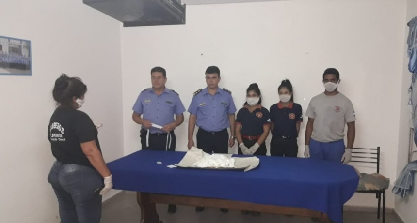 VILLA &Aacute;NGELA: BOMBEROS VOLUNTARIOS ENTREGARON A PERSONAL POLICIAL Y AL HOSPITAL LOCAL 