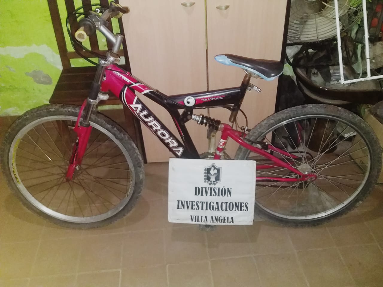 VILLA ANGELA: PERSONAL POLICIAL RECUPERA UNA BICICLETA Y DEMORA A UN MENOR