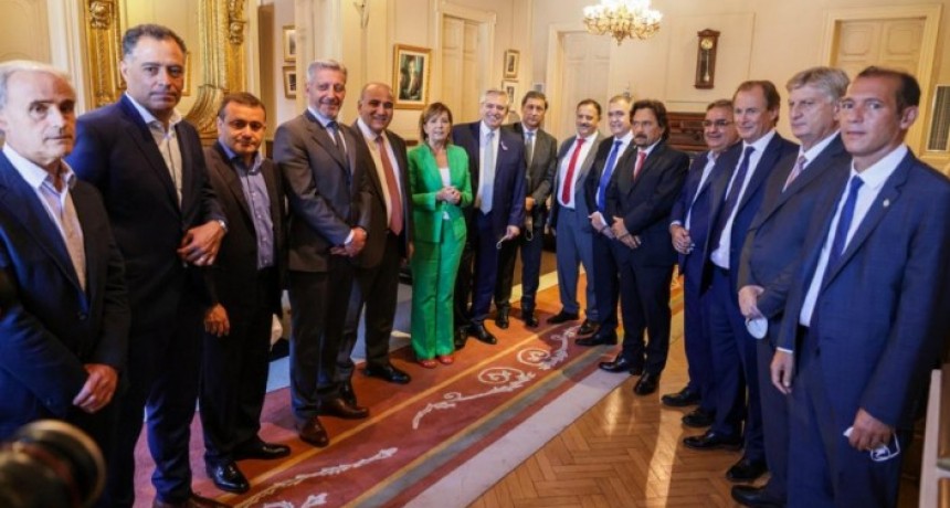 Reuni&oacute;n por el acuerdo con el FMI entre Alberto Fern&aacute;ndez y gobernadores: los mandatarios mostraron su respaldo