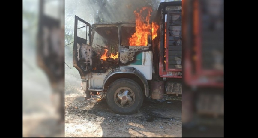 El Sauzalito:Tras la denuncia del chofer, contin&uacute;a la investigaci&oacute;n para identificar a los responsables que incendiaron su cami&oacute;n y lo dejaron atado en plena ruta