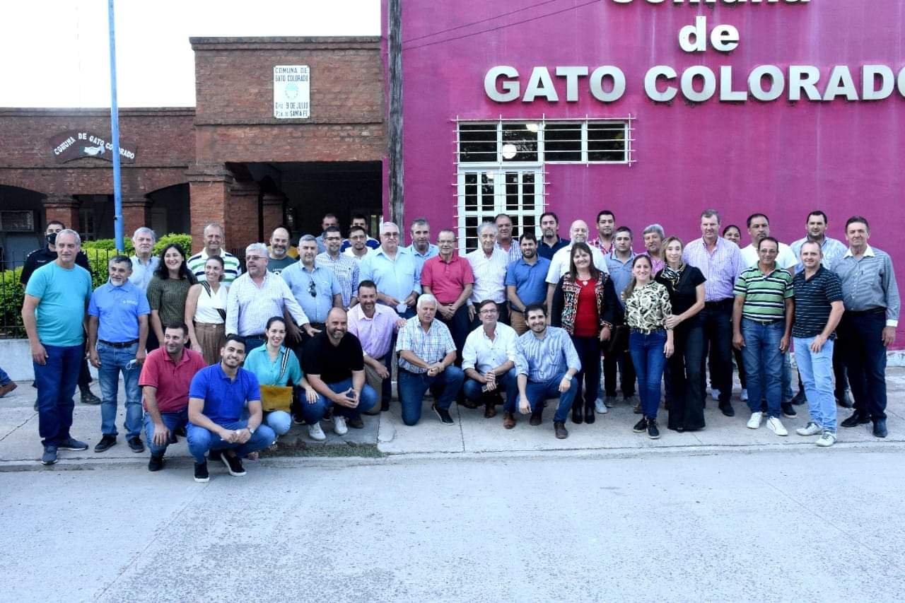 Villa &Aacute;ngela: EL INTENDENTE PAPP ACOMPA&Ntilde;&Oacute; EL RECLAMO INTERPROVINCIAL QUE SOLICITA REPARAR LA RUTA NACIONAL 95