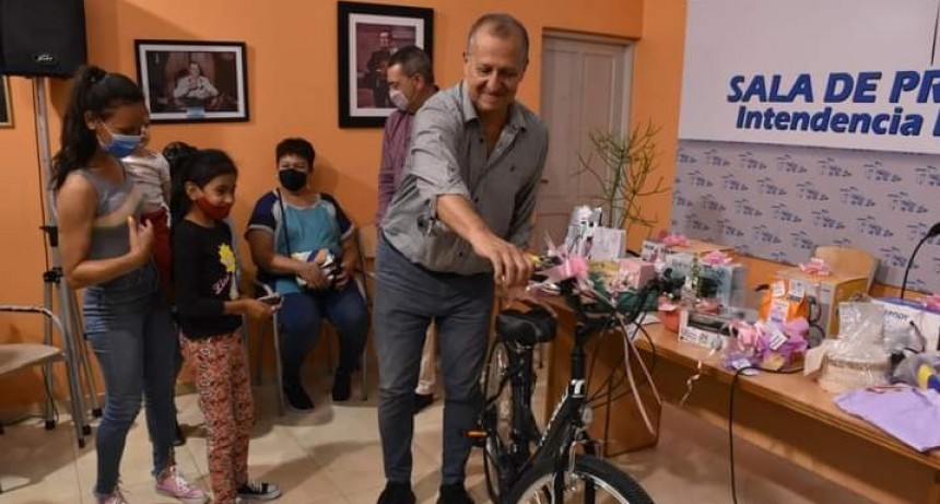 Villa &Aacute;ngela: PAPP REALIZ&Oacute; ENTREGA DE LOS PREMIOS DE LA FERIA EMPRENDEDORA