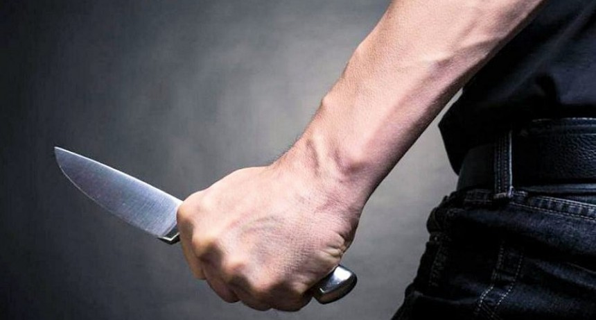 Villa &Aacute;ngela: HIRI&Oacute; CON UN ARMA BLANCA A SU EX CU&Ntilde;ADO EN PLENO CENTRO