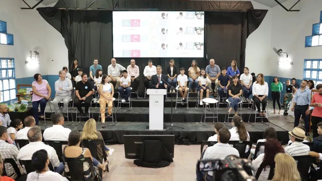 Chaco: PRESENTARON EL NUEVO SISTEMA ALIMENTARIO ESCOLAR QUE GARANTIZA EL ACCESO A COMIDA SALUDABLE PARA 250 MIL ESTUDIANTES 