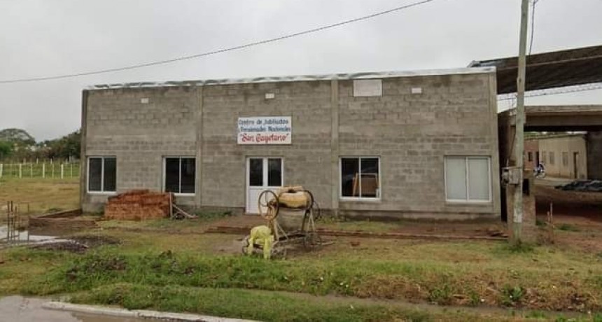 Villa &Aacute;ngela: EL CENTRO DE JUBILADOS Y PENSIONADOS SAN CAYETANO LLEVA ADELANTE EL RE EMPADRONAMIENTO DE SUS AFILIADOS    