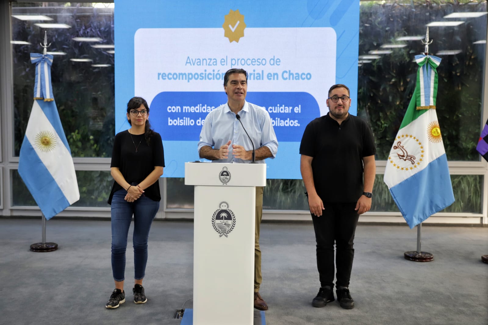 RECOMPOSICI&Oacute;N SALARIAL: CAPITANICH ANUNCI&Oacute; 82% DE AUMENTO PARA ESTATALES DURANTE 2023