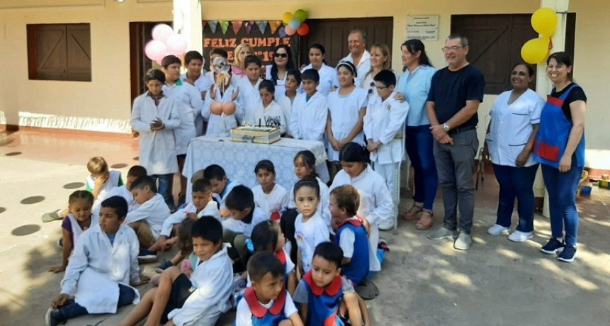 Villa &Aacute;ngela: PAPP PARTICIP&Oacute; EN EL CENTENARIO DE LA E.E.P N&deg; 19 "MAR&Iacute;A ROMERO DE OCHOA ORT&Iacute;Z"