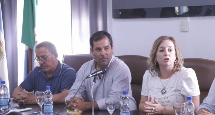 Parque Industrial de Charata: LIFTON ENCABEZ&Oacute; REUNI&Oacute;N CON AUTORIDADES MUNICIPALES Y EMPRESARIOS