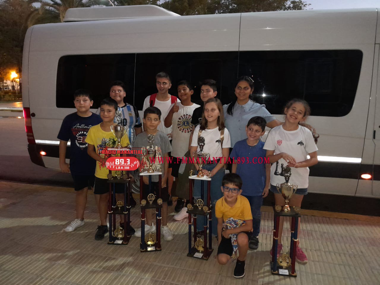 VILLANGELENSES CAMPEONES EN EL TORNEO DE AJEDREZ