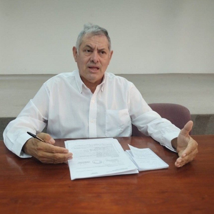 Villa &Aacute;ngela: RA&Uacute;L FERN&Aacute;NDEZ BRIND&Oacute; INFORMACI&Oacute;N SOBRE LA ORDEN EL D&Iacute;A TRATADO EN LA SESI&Oacute;N DEL CONCEJO MUNICIPAL 