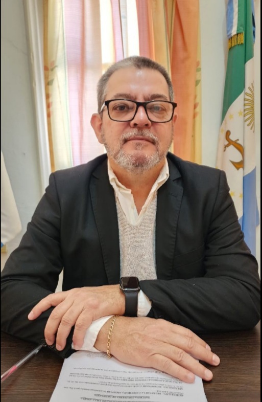 VILLA &Aacute;NGELA: BUYATTI RESPECTO AL PROYECTO DE CONSTRUCCI&Oacute;N DE UNA INSTITUCI&Oacute;N EDUCATIVA: "TIENE UN MONT&Oacute;N DE FALENCIAS"