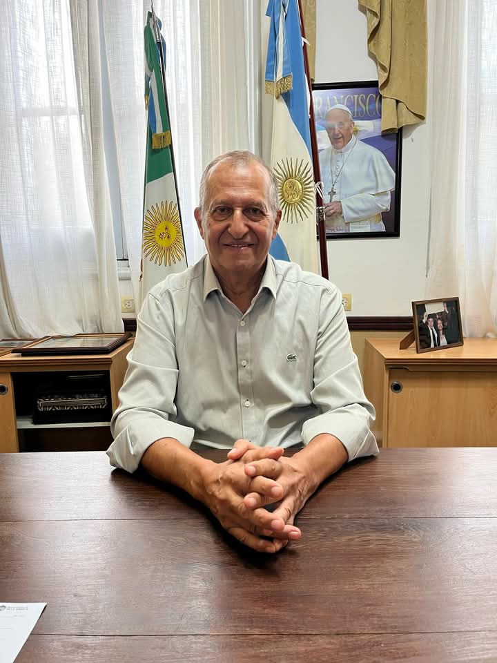 EL INTENDENTE ADALBERTO PAPP SE REFIRIÓ AL AUMENTO SALARIAL PARA EMPLEADOS MUNICIPALES EN UN CONTEXTO DE CRISIS ECONÓMICA