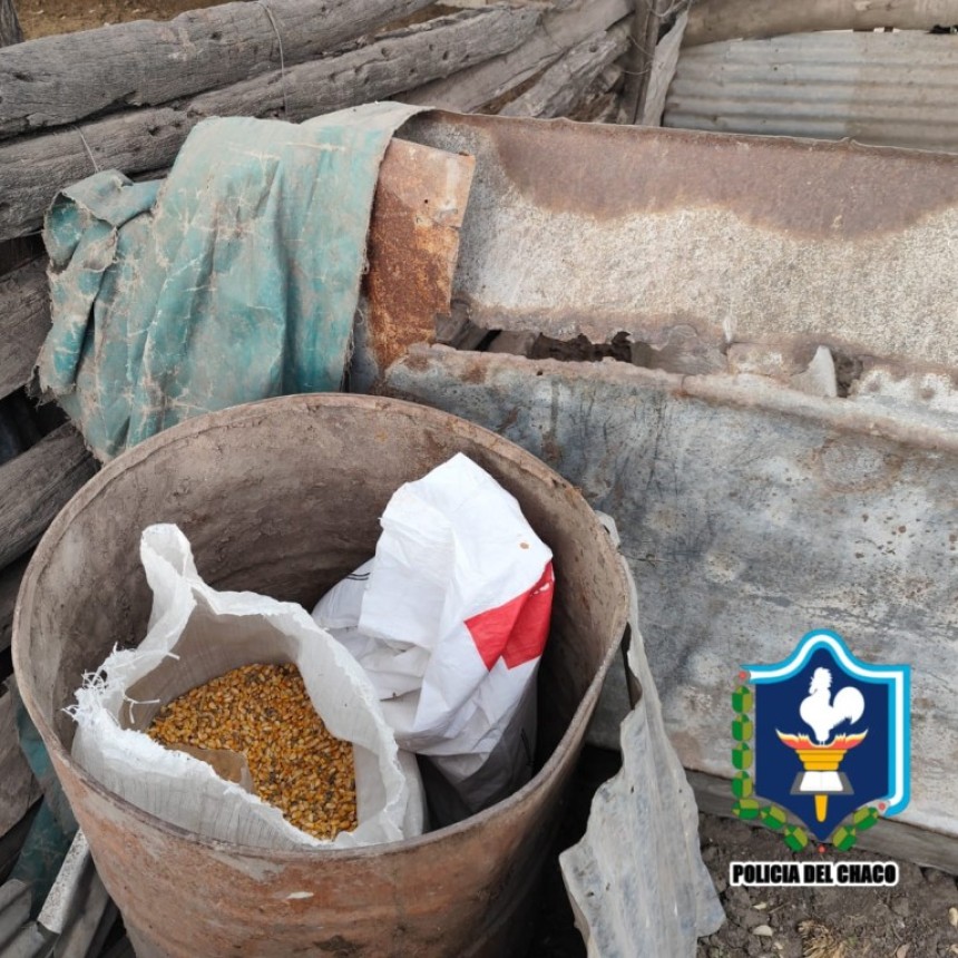 ENRIQUE URIEN: RECUPERAN MAIZ SUSTRA&Iacute;DO DE UNA ESTANCIA Y DEMORAN A DOS HOMBRES