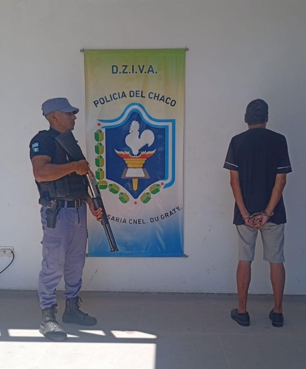 CORONEL DU GRATY: CAPTURAN A UN HOMBRE POR SUPUESTO GROOMING