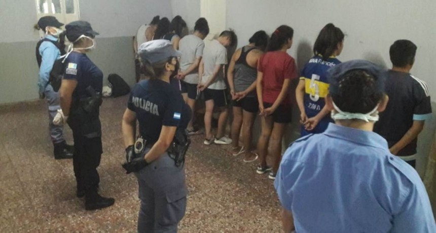 RESISTENCIA: Violando la cuarentena, estaban por jugar un partido de f&uacute;tbol