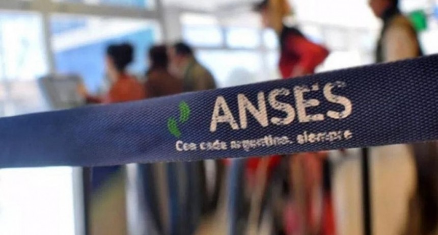 Eval&uacute;an otorgar otro bono de 10 mil pesos en mayo