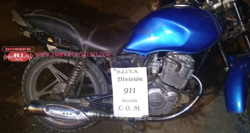VILLA &Aacute;NGELA: DETIENEN UNA PERSONA POR VIOLAR EL AISLAMIENTO E IBA CON UNA MOTO ROBADA