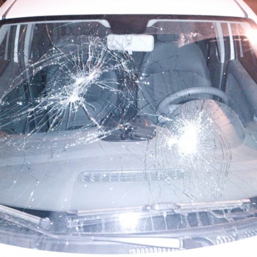 VILLA &Aacute;NGELA: PERSONAS QUE AGRED&Iacute;AN A OTRA FUERON DETENIDOS POR VIOLA LA CUARENTENA Y DA&Ntilde;OS A UN VEHICULO
