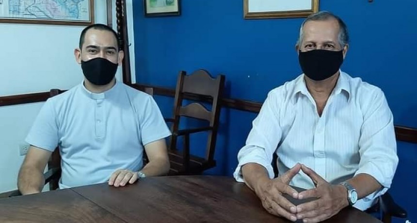 EL INTENDENTE PAPP RECIBI&Oacute; A JORGE CARDOZO QUIEN SE ORDENAR&Aacute; COMO SACERDOTE EN VILLA &Aacute;NGELA